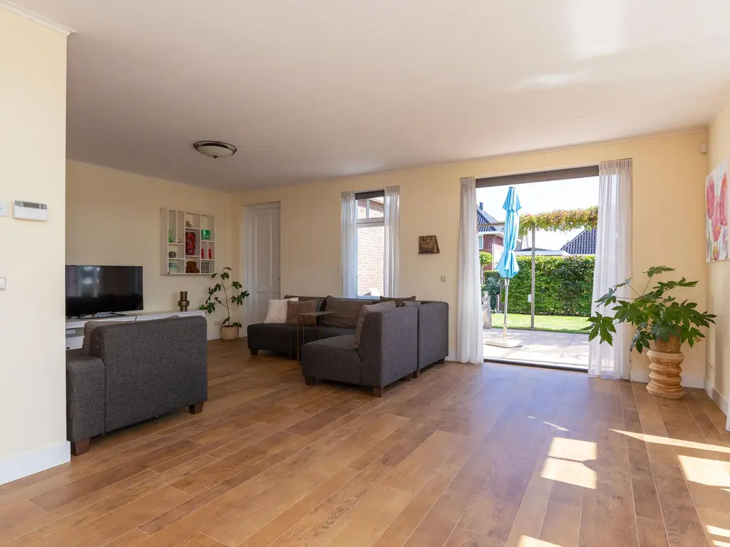 Schepenlaan 111, MEDEMBLIK