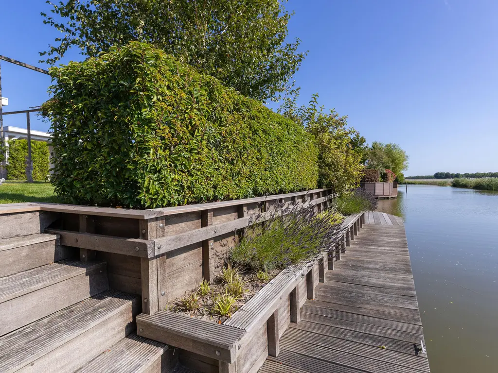 Schepenlaan 111, MEDEMBLIK