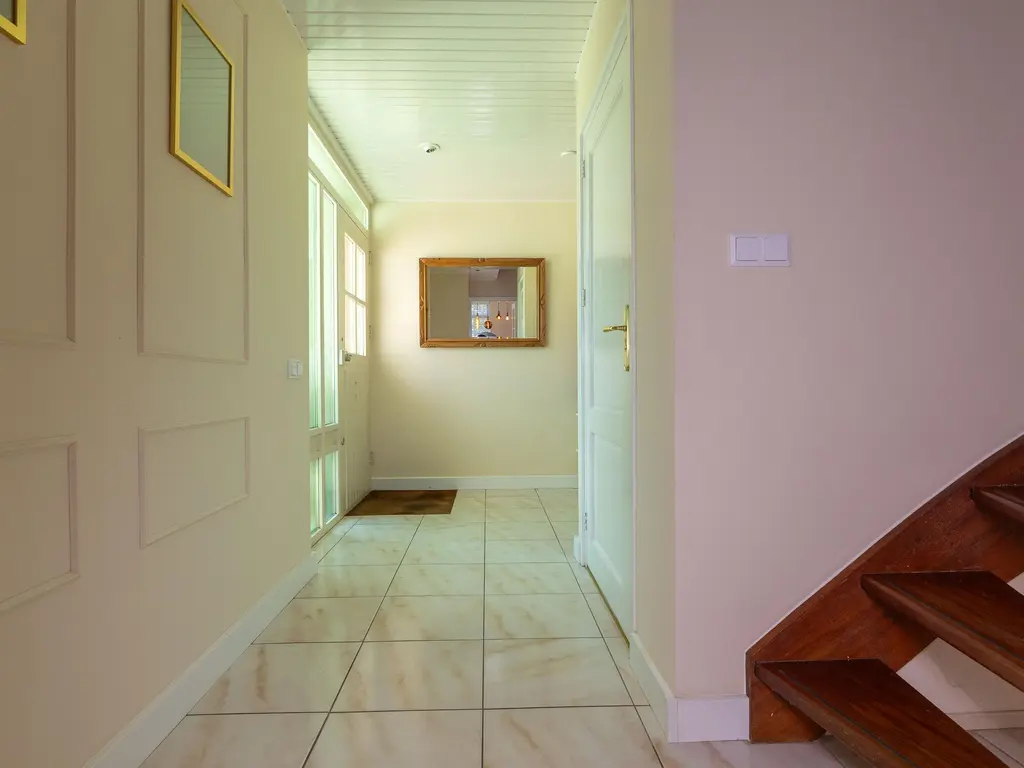 Ossenweide 37, ZWAAG