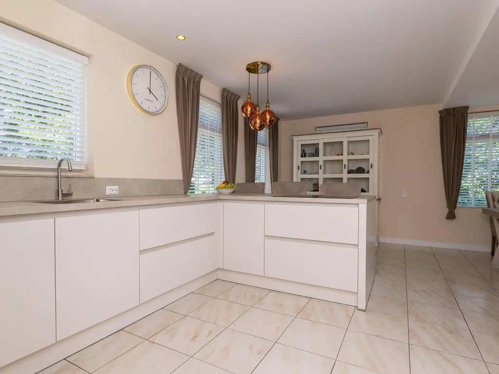 Ossenweide 37, ZWAAG