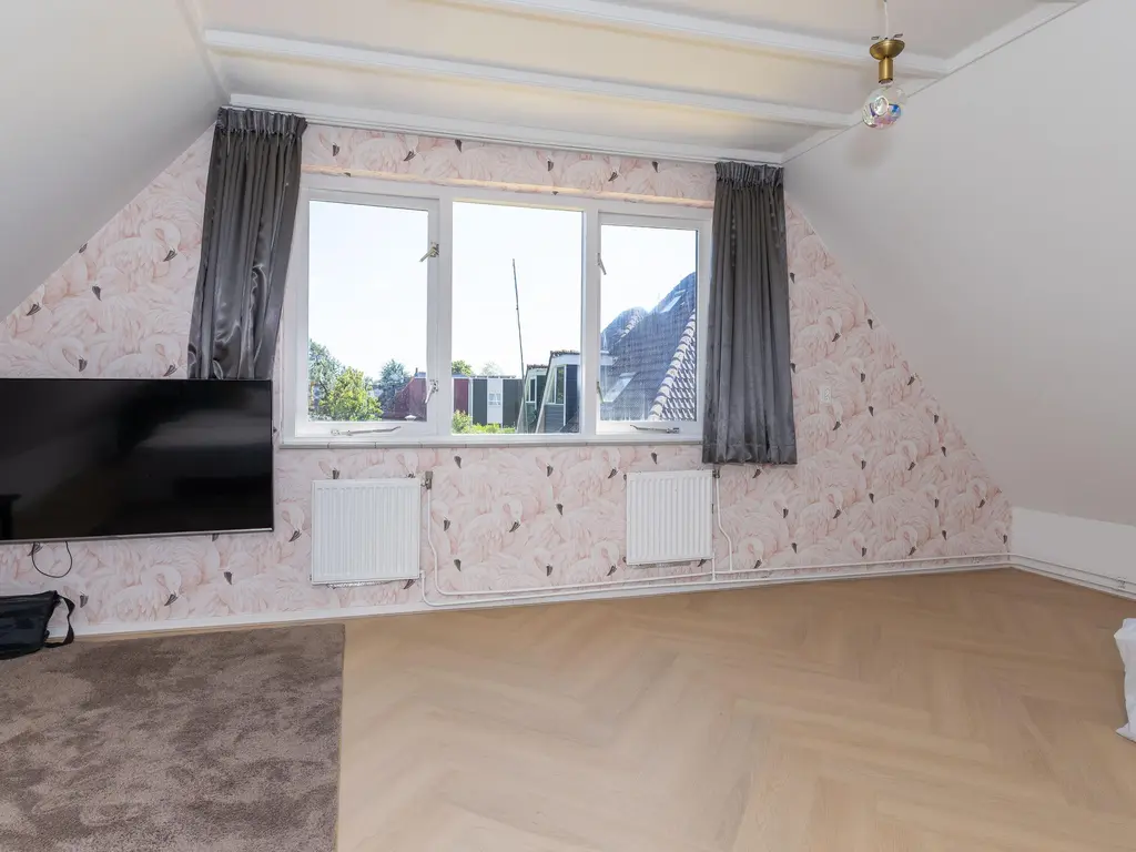 Ossenweide 37, ZWAAG