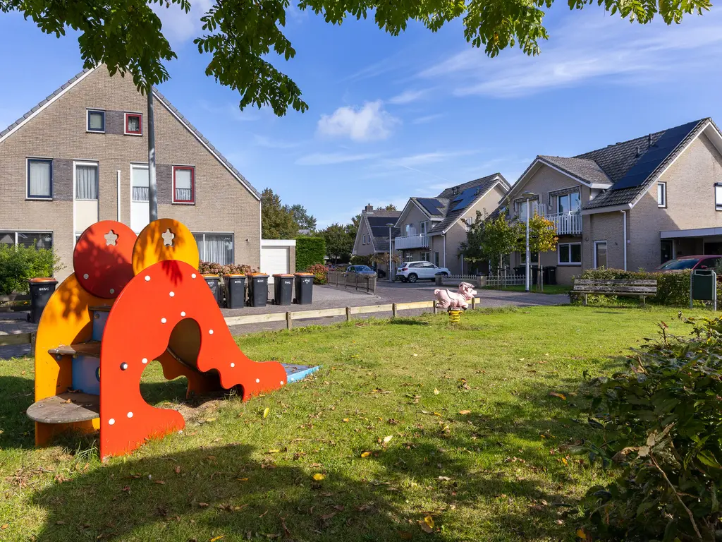 Dorsvlegel 36, BOVENKARSPEL