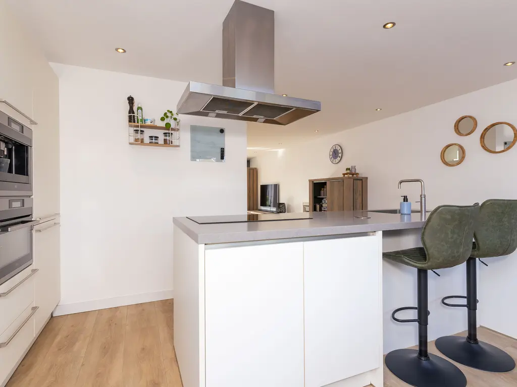 Dorsvlegel 36, BOVENKARSPEL