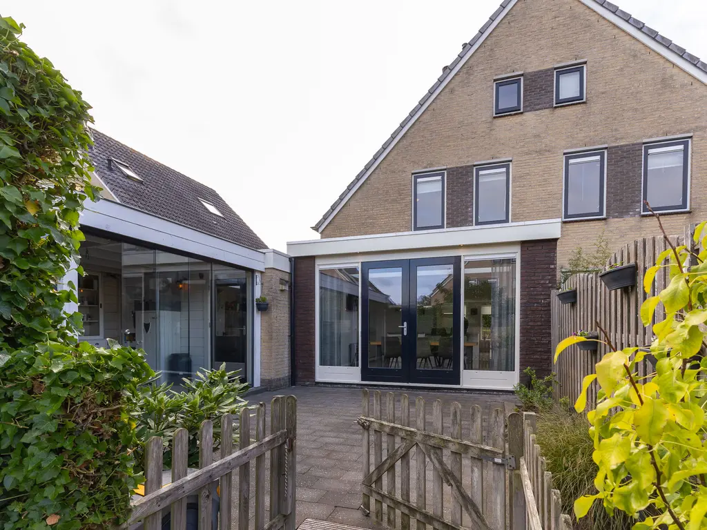 Dorsvlegel 36, BOVENKARSPEL