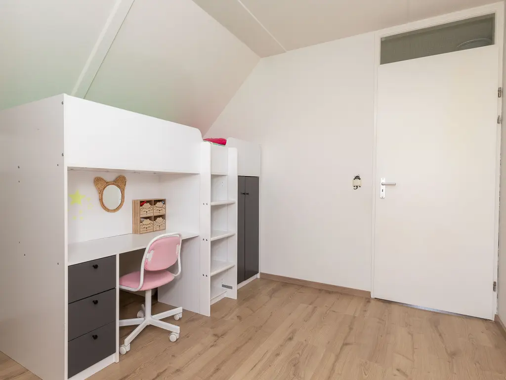 Dorsvlegel 36, BOVENKARSPEL