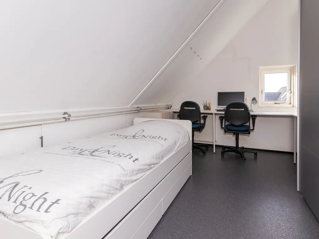 Dorsvlegel 36, BOVENKARSPEL