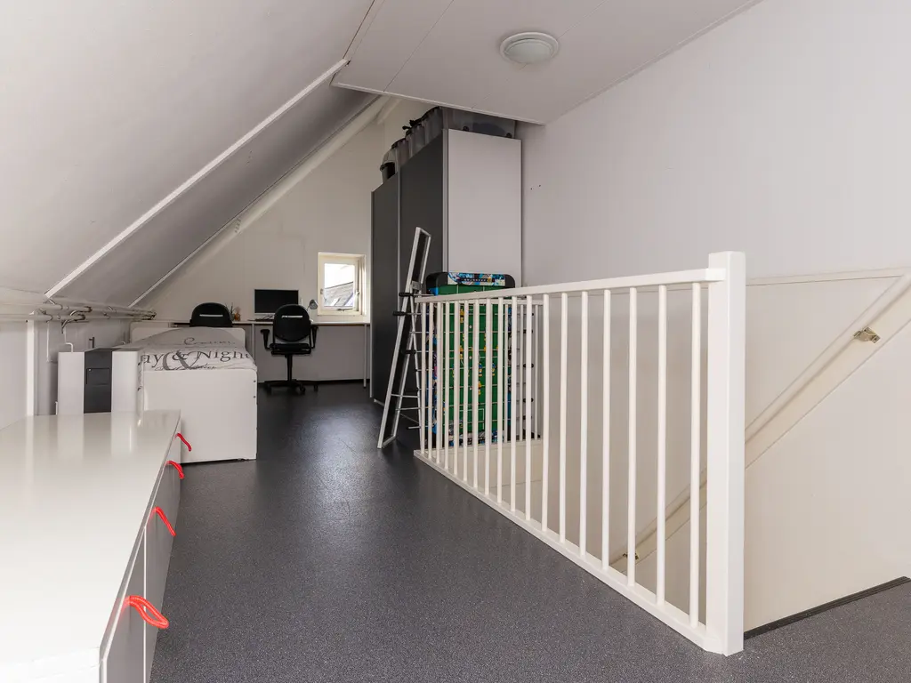 Dorsvlegel 36, BOVENKARSPEL