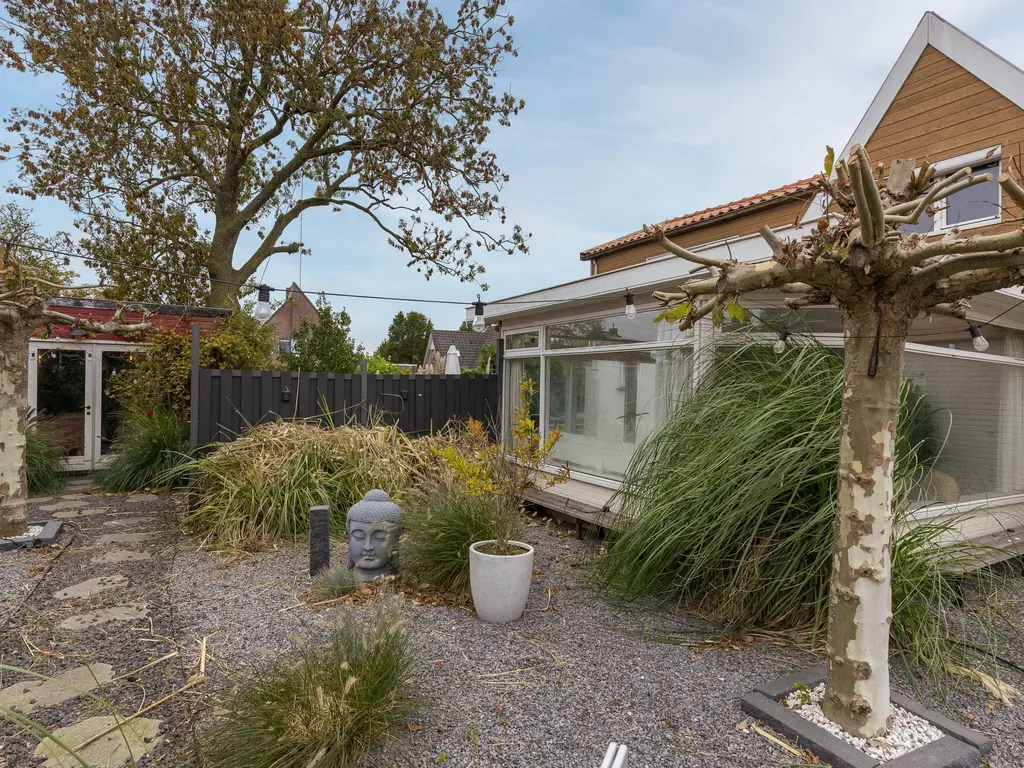 Oosteinde 115, BERKHOUT