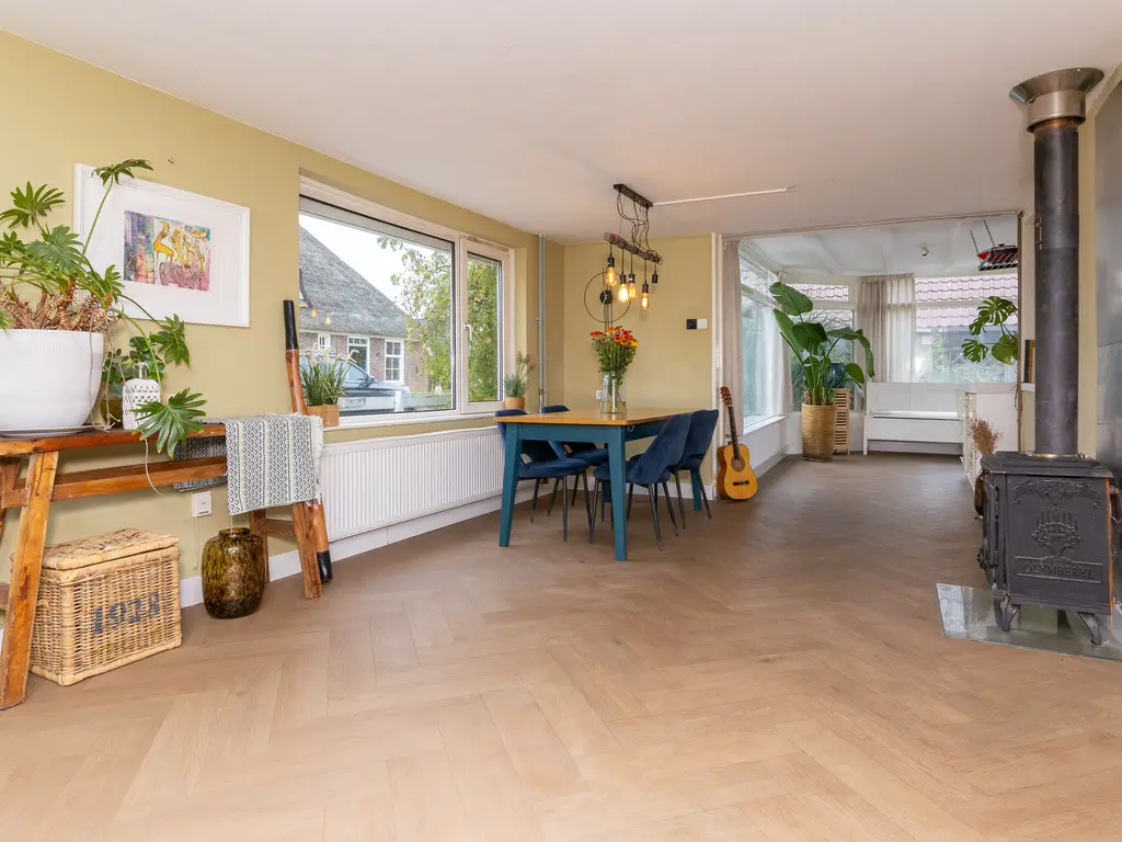 Oosteinde 115, BERKHOUT