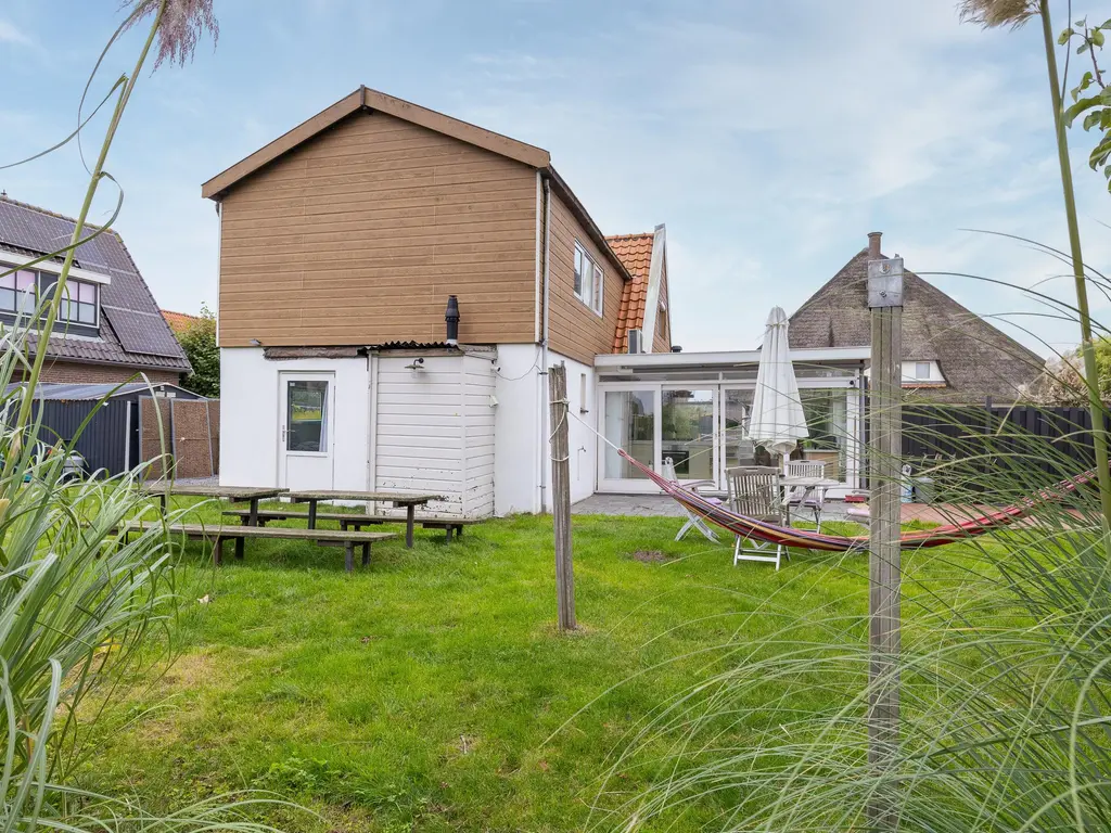 Oosteinde 115, BERKHOUT
