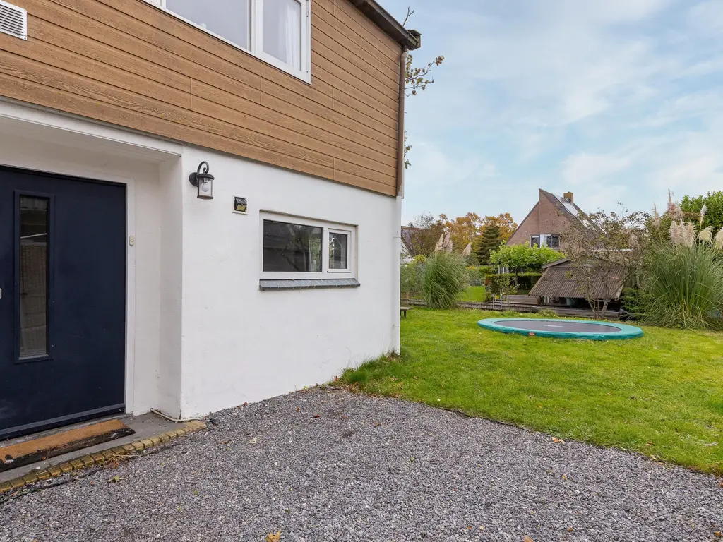 Oosteinde 115, BERKHOUT