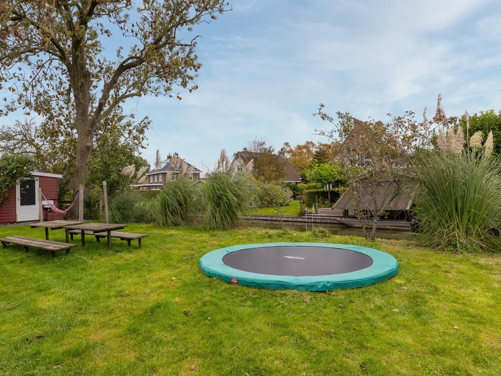 Oosteinde 115, BERKHOUT