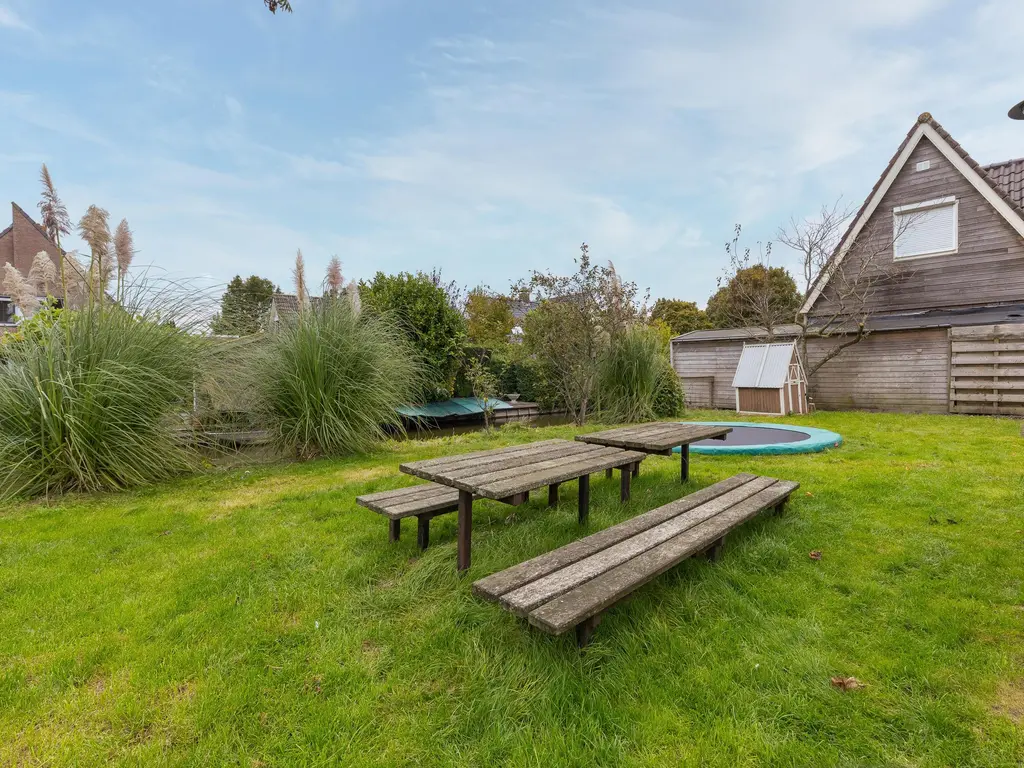 Oosteinde 115, BERKHOUT