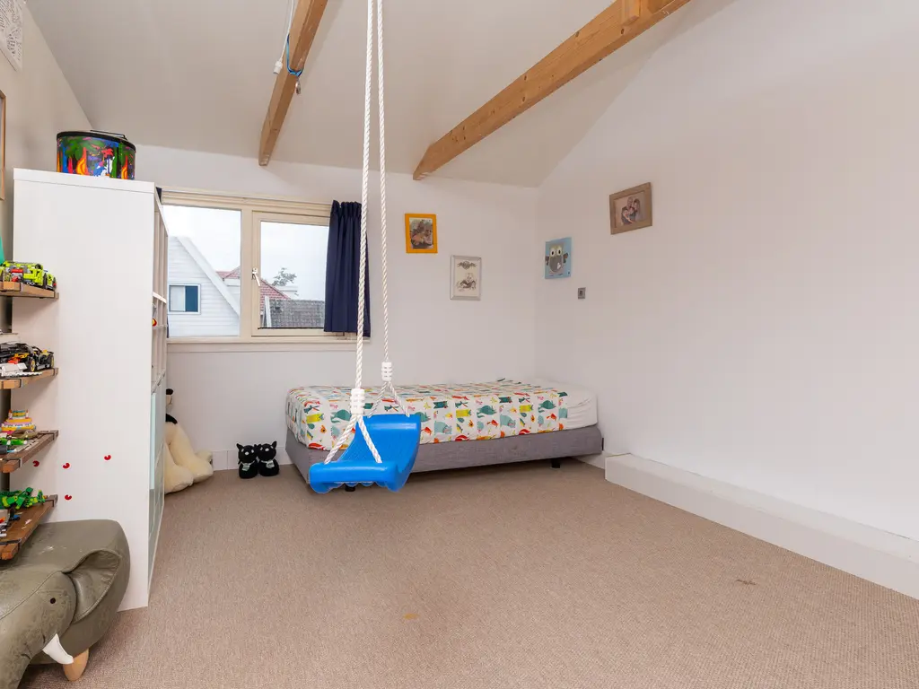 Oosteinde 115, BERKHOUT