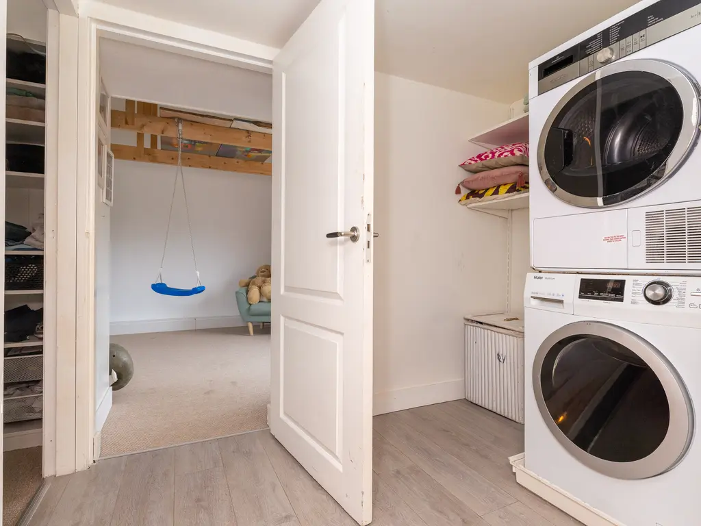 Oosteinde 115, BERKHOUT