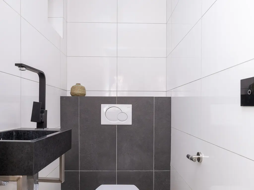 Oosteinde 115, BERKHOUT