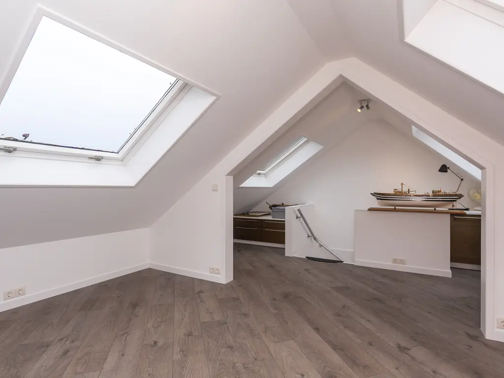 Kosterkring 18, ABBEKERK