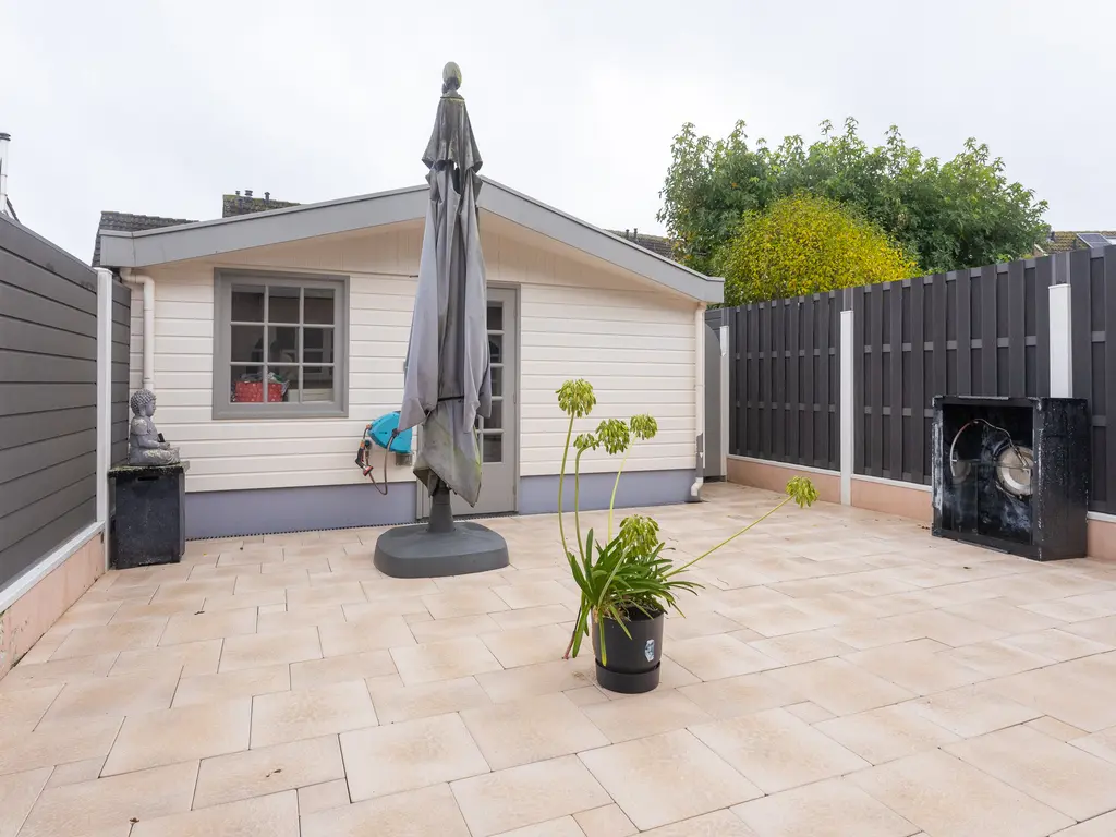 Kosterkring 18, ABBEKERK