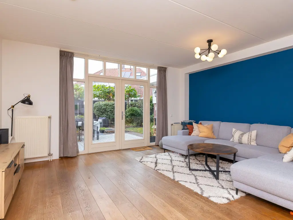 Mari Andriessenhof 24, HOORN