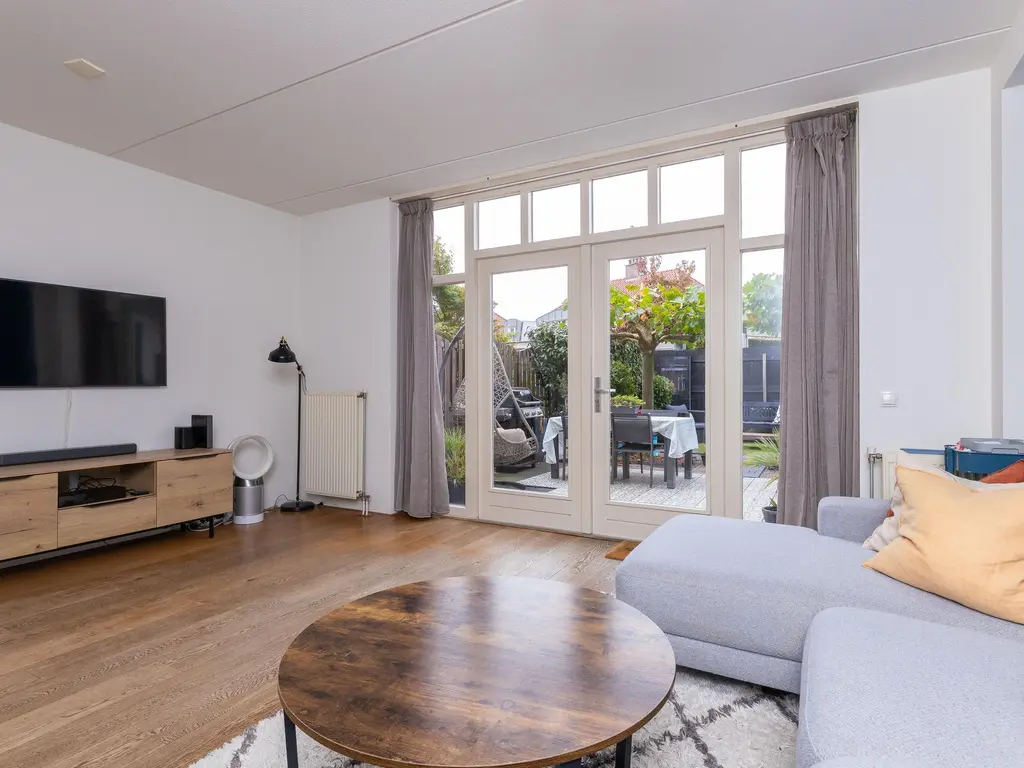 Mari Andriessenhof 24, HOORN