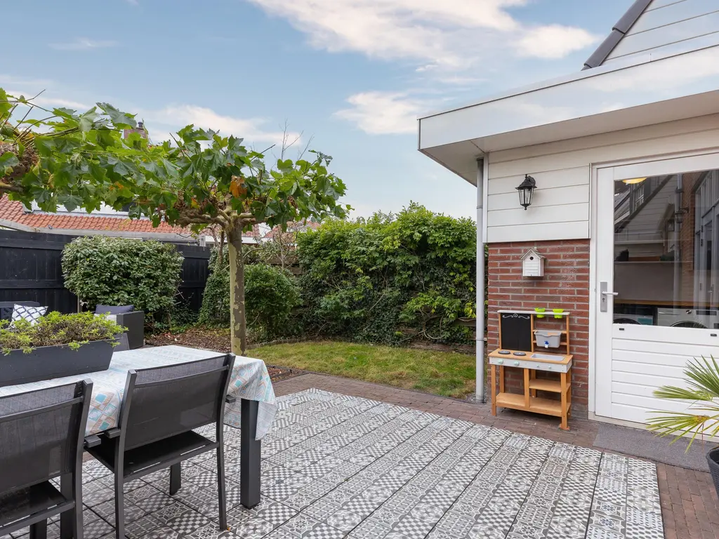 Mari Andriessenhof 24, HOORN