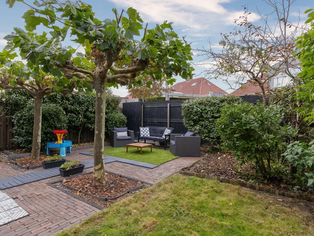 Mari Andriessenhof 24, HOORN