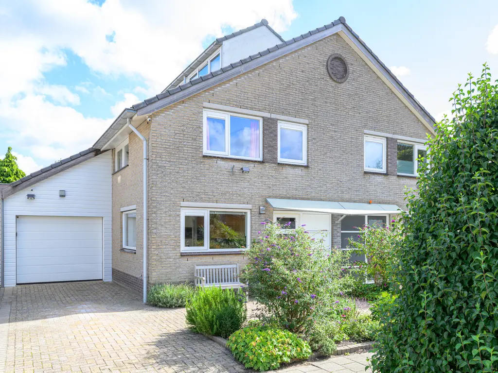 Keizerfazant 21, HEERHUGOWAARD