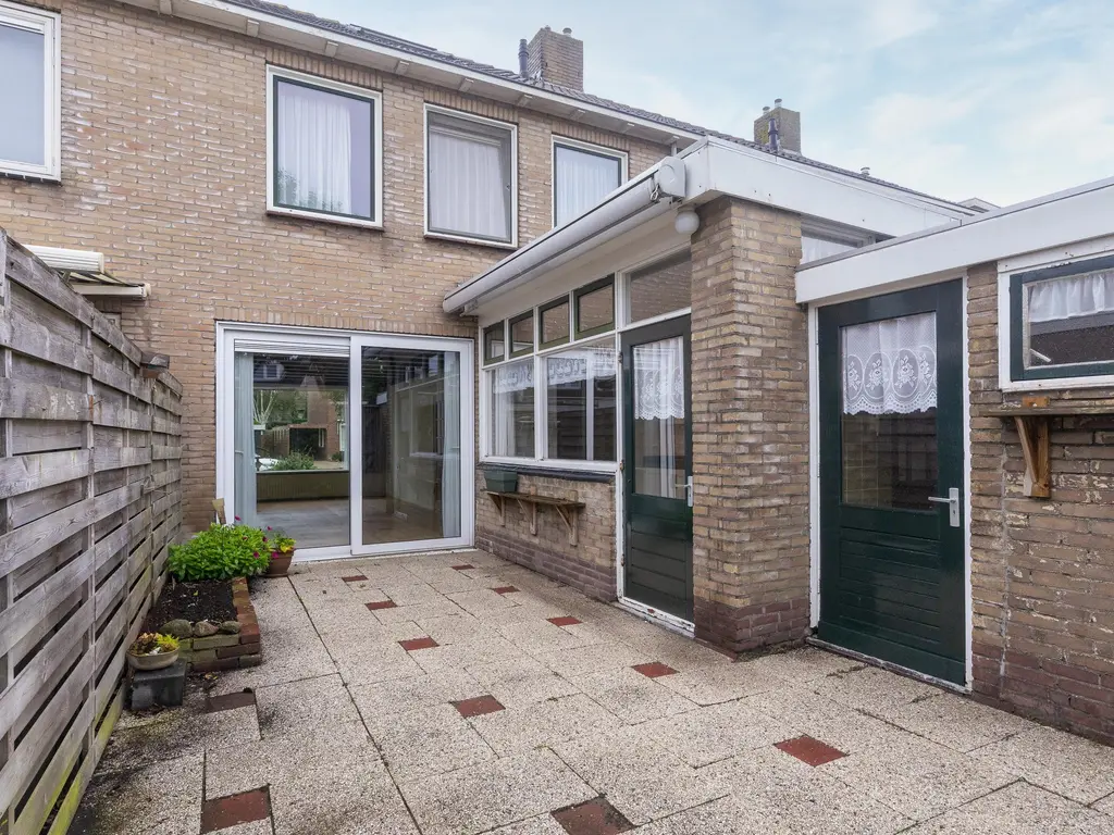 Lijsterbeslaan 24, ABBEKERK