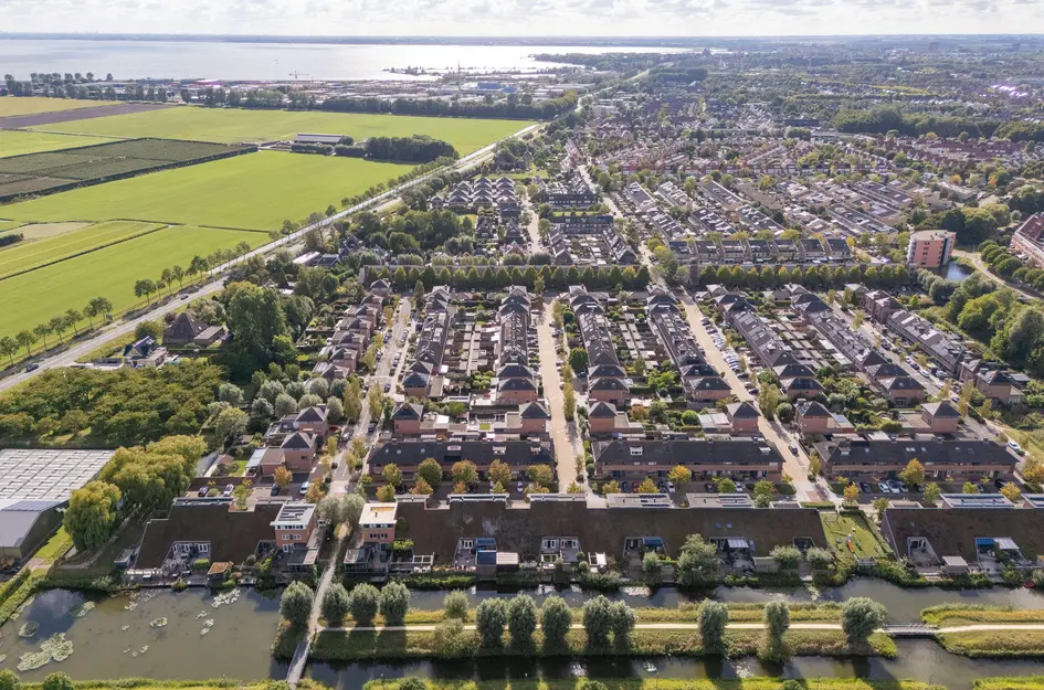 John Raedeckerhof 203