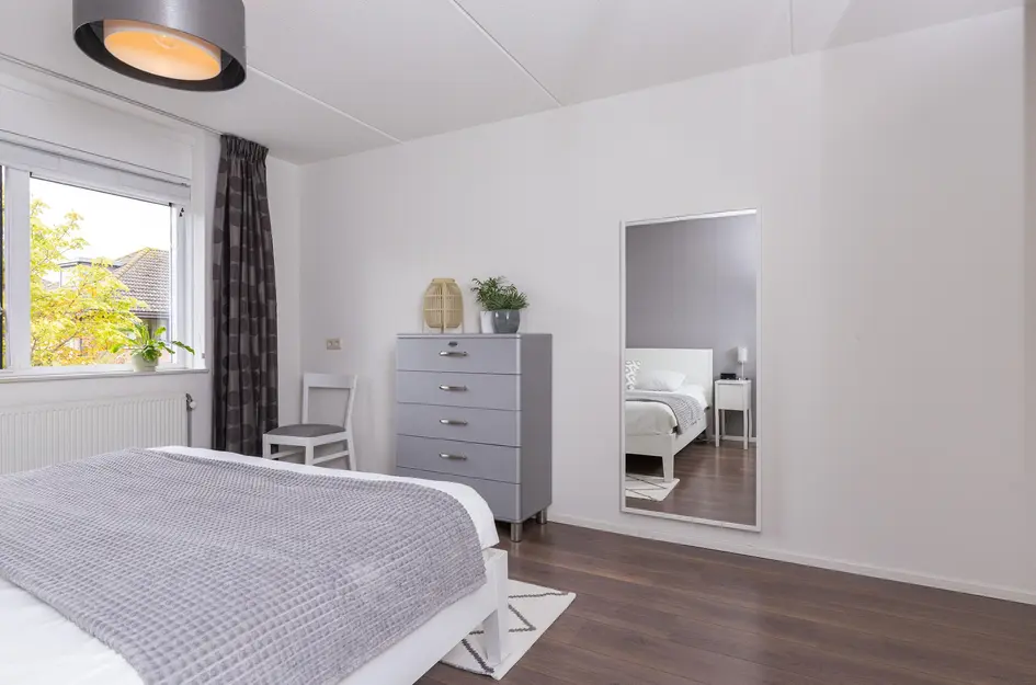 John Raedeckerhof 203