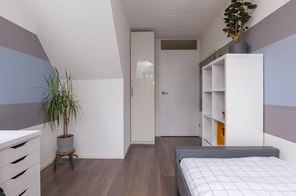 John Raedeckerhof 203