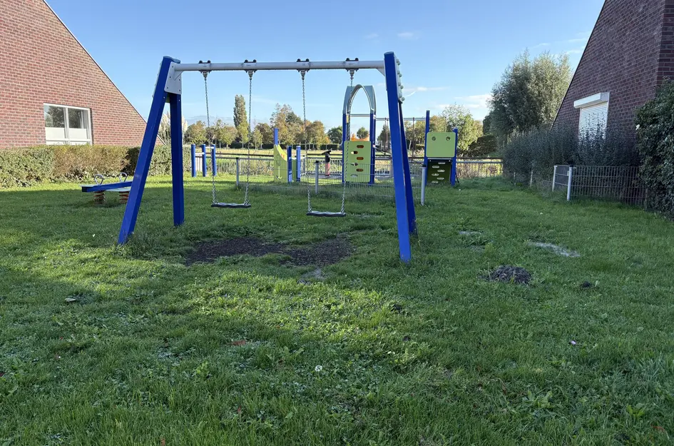 John Raedeckerhof 203