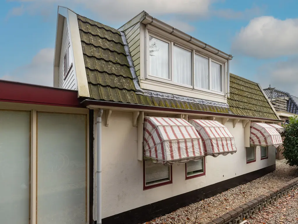 Dorpsstraat 91, ZWAAG