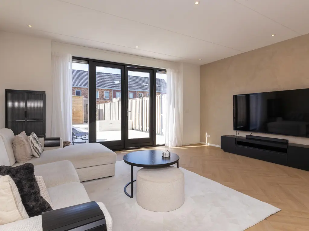 Meester Mantelstraat 51, BLOKKER