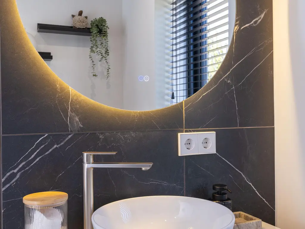 Meester Mantelstraat 51, BLOKKER