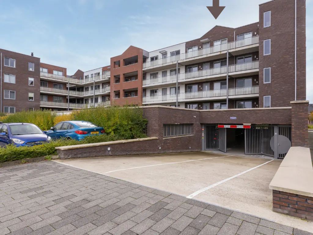 Jan Doustraat 80, ZWAAG