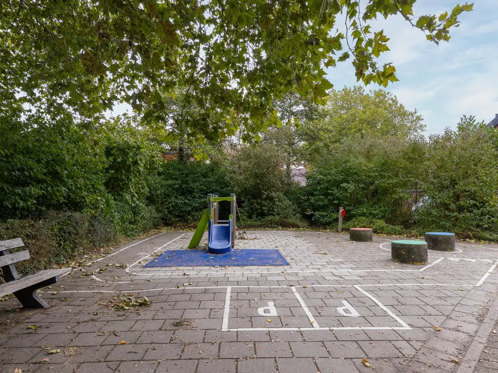 Langetuin 143, ZWAAG