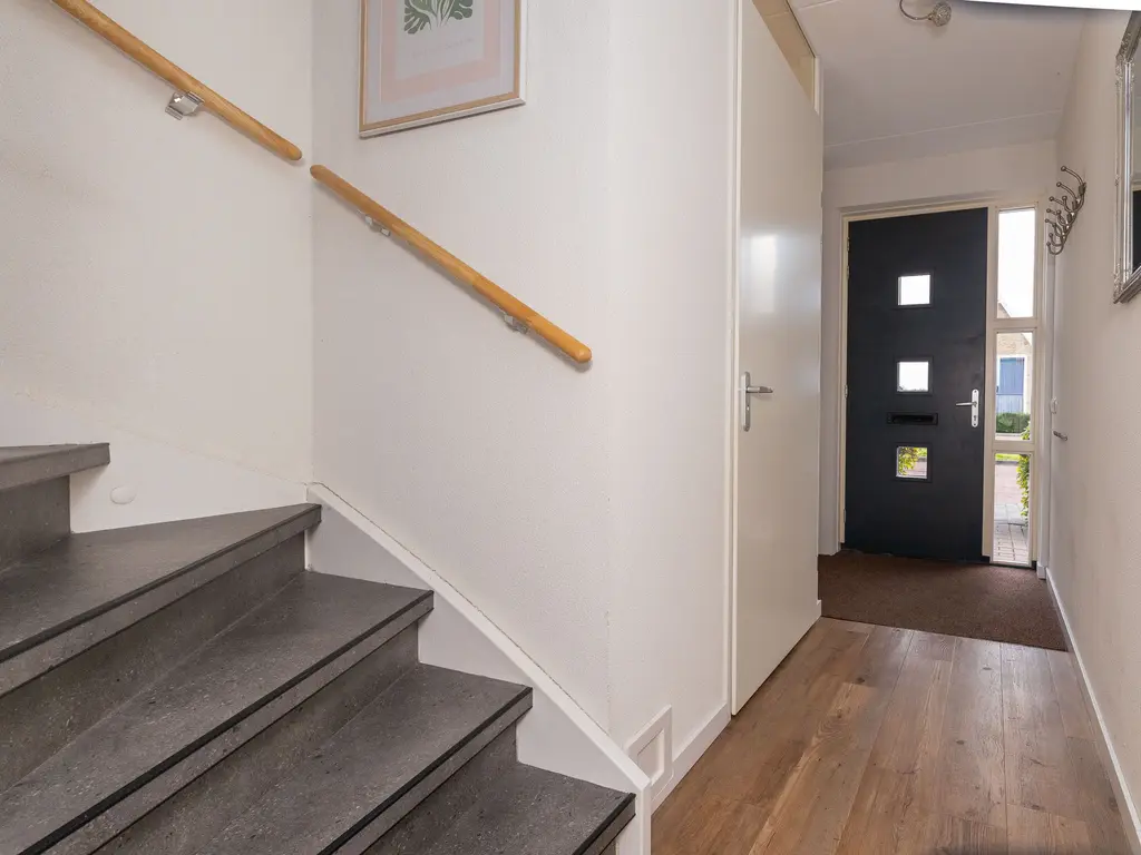 Adriaan Anthoniszstraat 4, ZWAAG