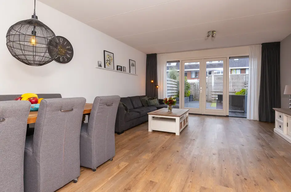 Adriaan Anthoniszstraat 4