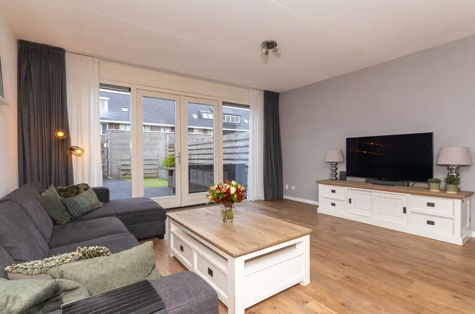 Adriaan Anthoniszstraat 4