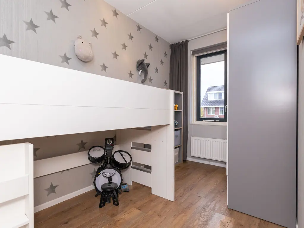 Adriaan Anthoniszstraat 4, ZWAAG