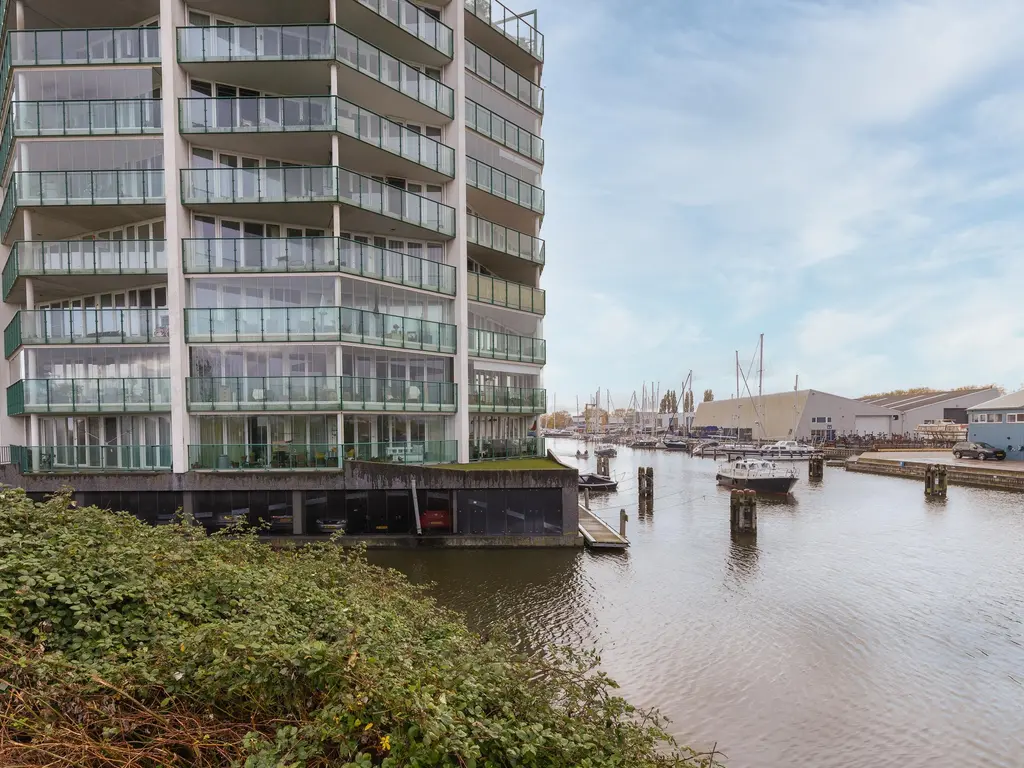 Kaapstander 232, MEDEMBLIK