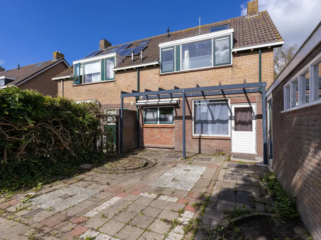 Albrecht van Beierenstraat 27, HOOGWOUD