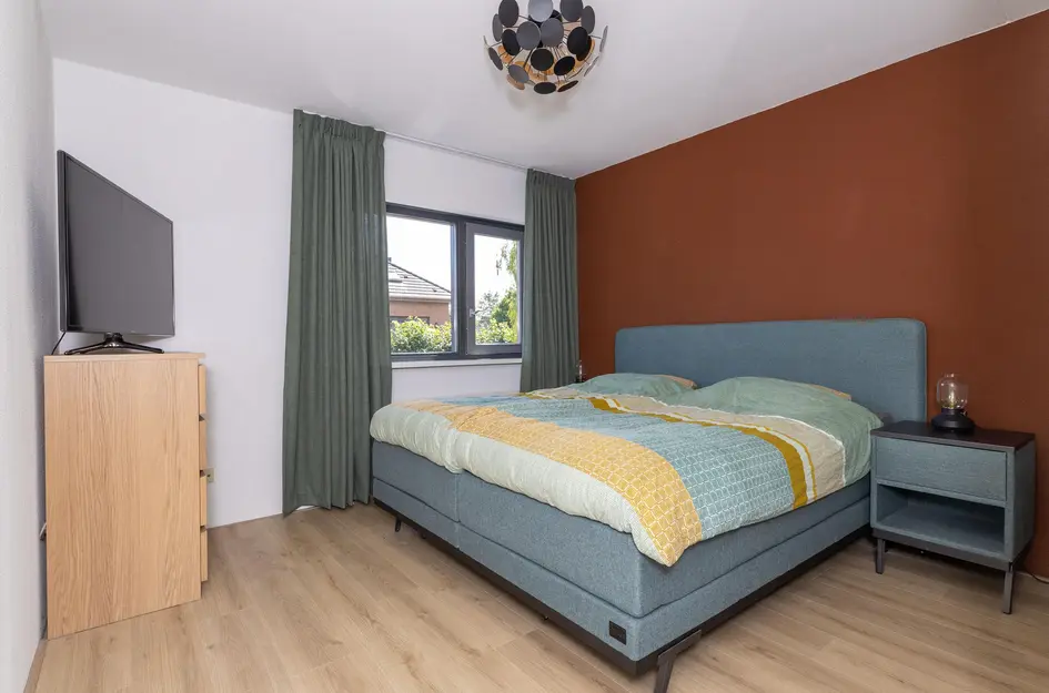 John Raedeckerhof 13