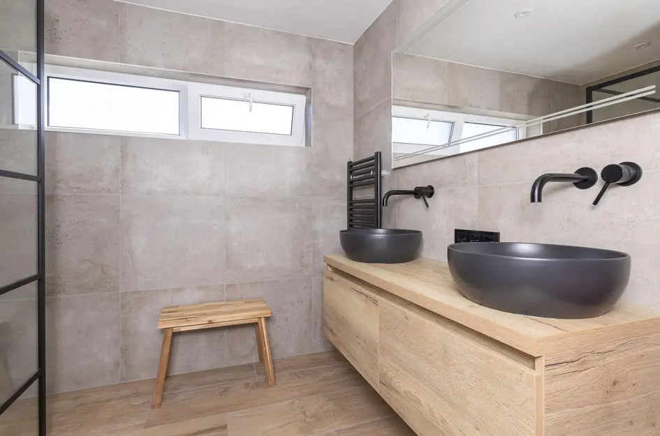 John Raedeckerhof 13