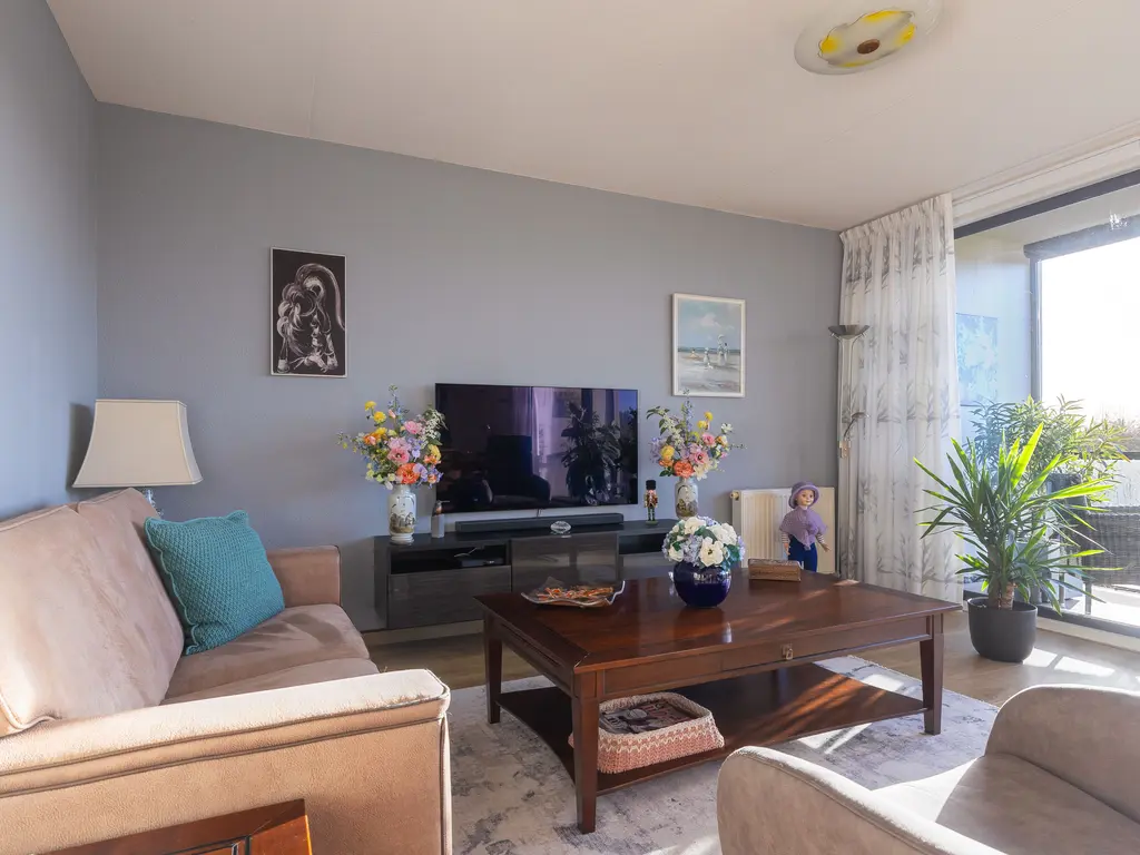 IJsvogel 23, BLOKKER