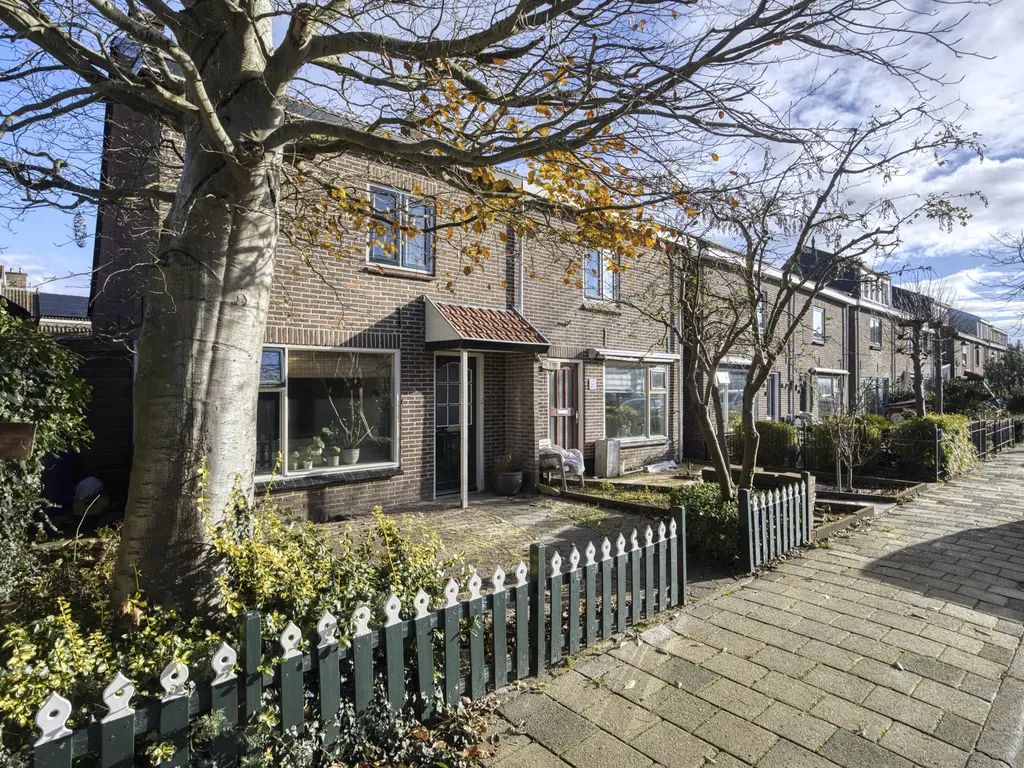 Sonoystraat 1, MEDEMBLIK