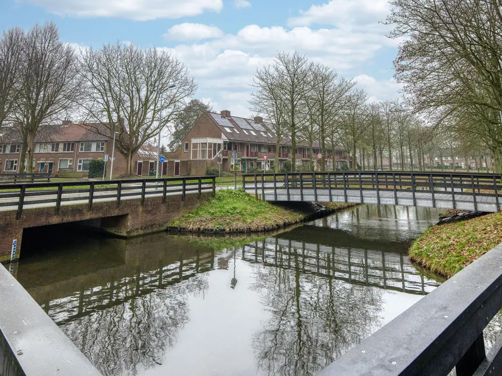 Nachtegaal 55, HOORN