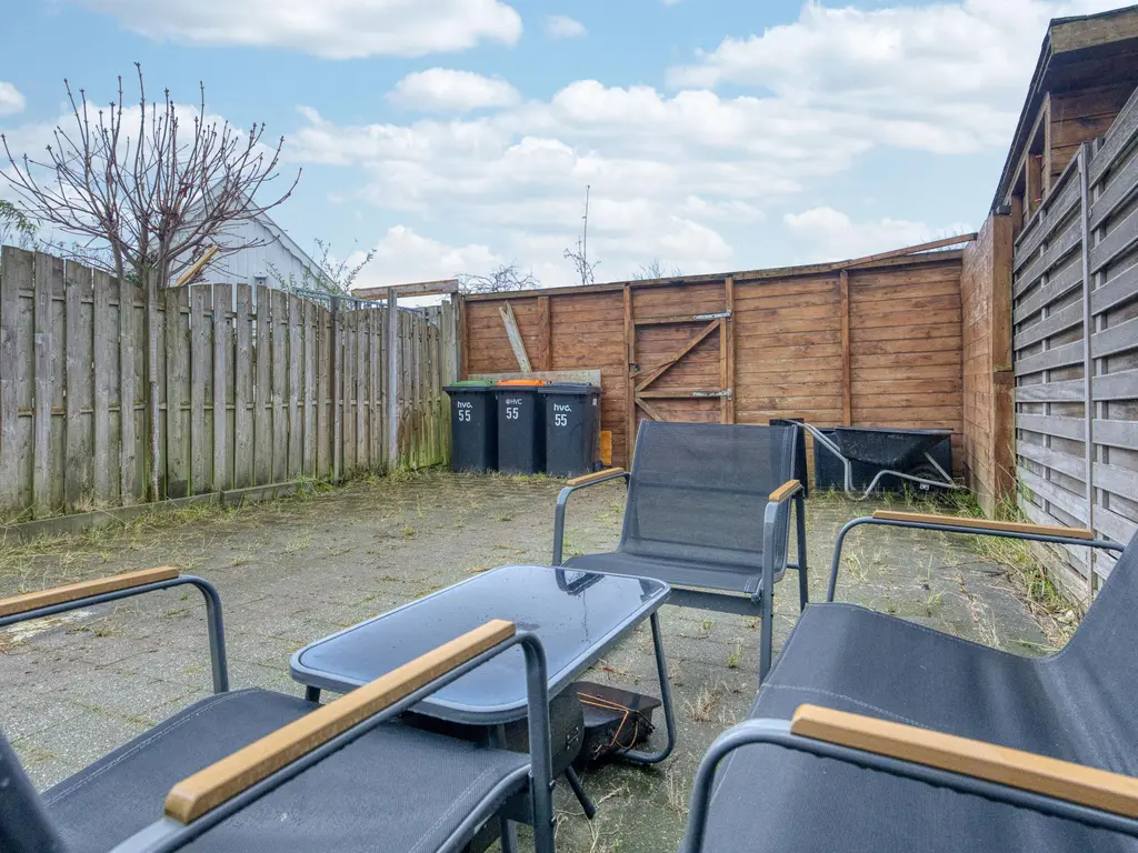 Nachtegaal 55, HOORN