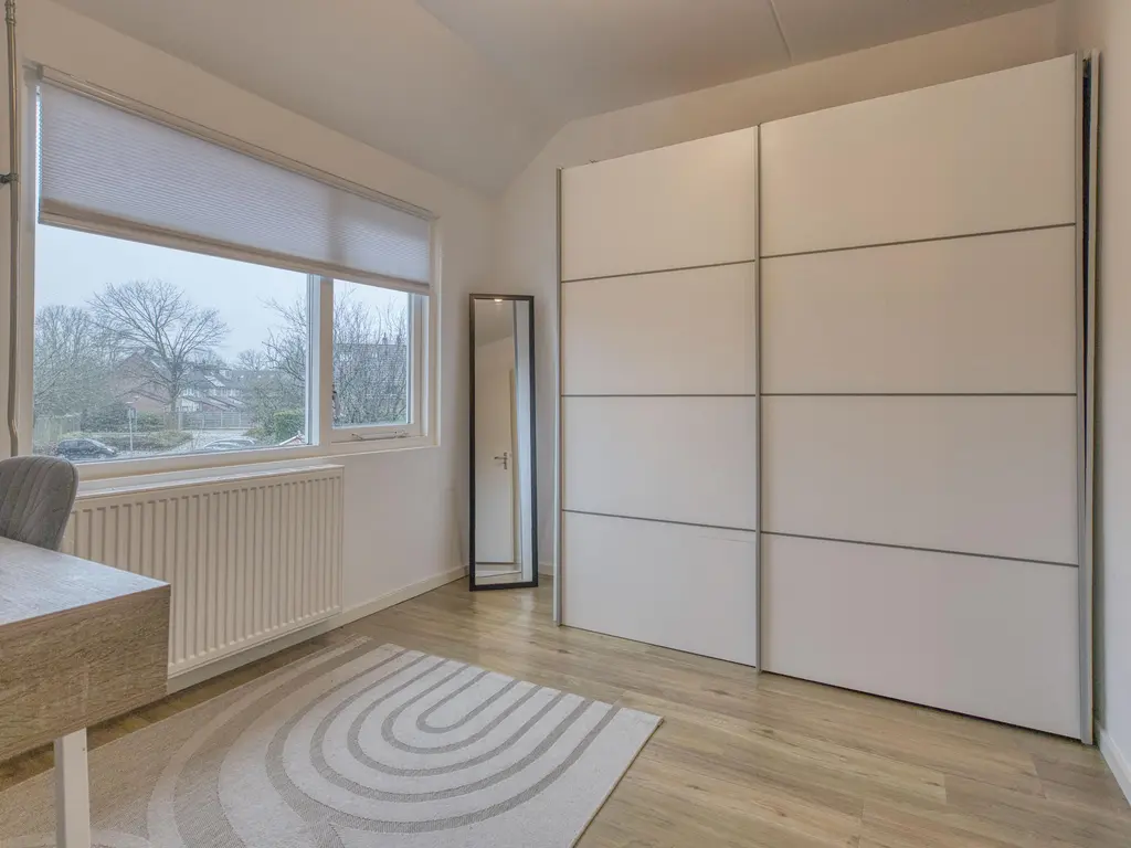 Nachtegaal 55, HOORN